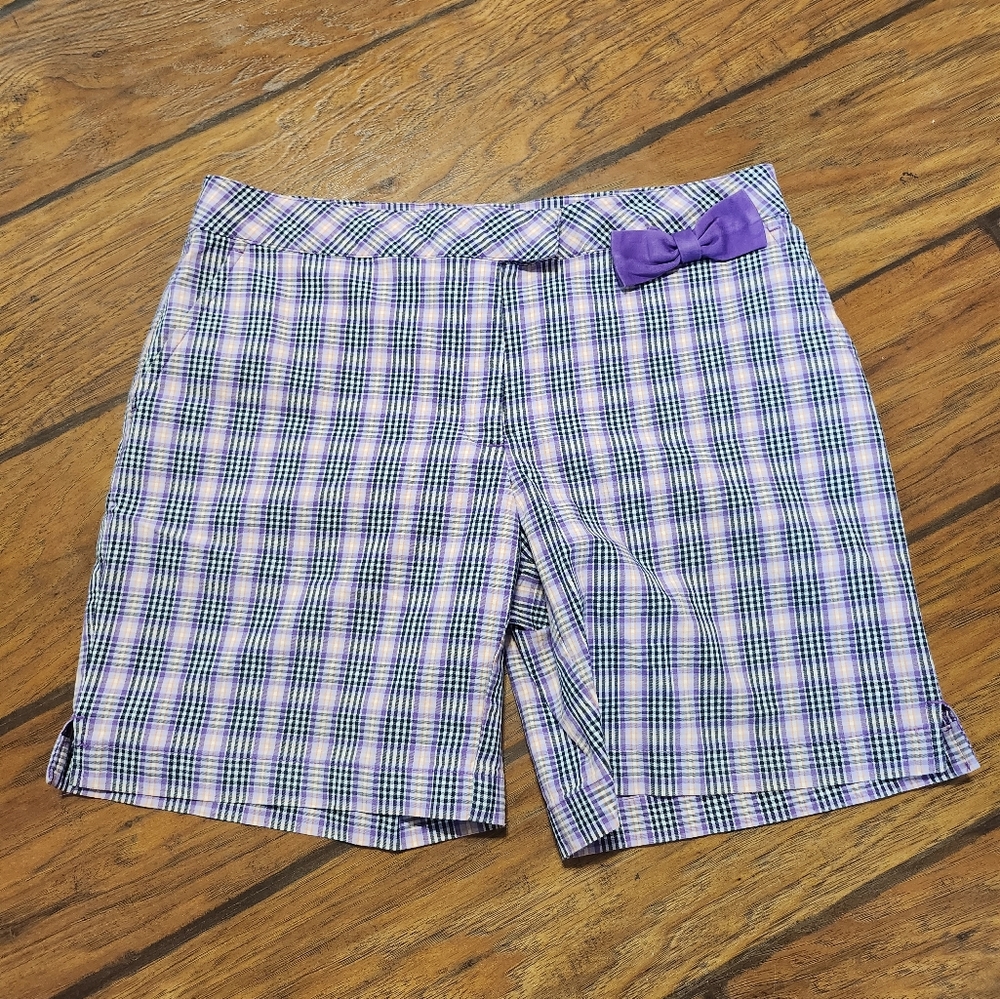 Lady Hagen shorts 4